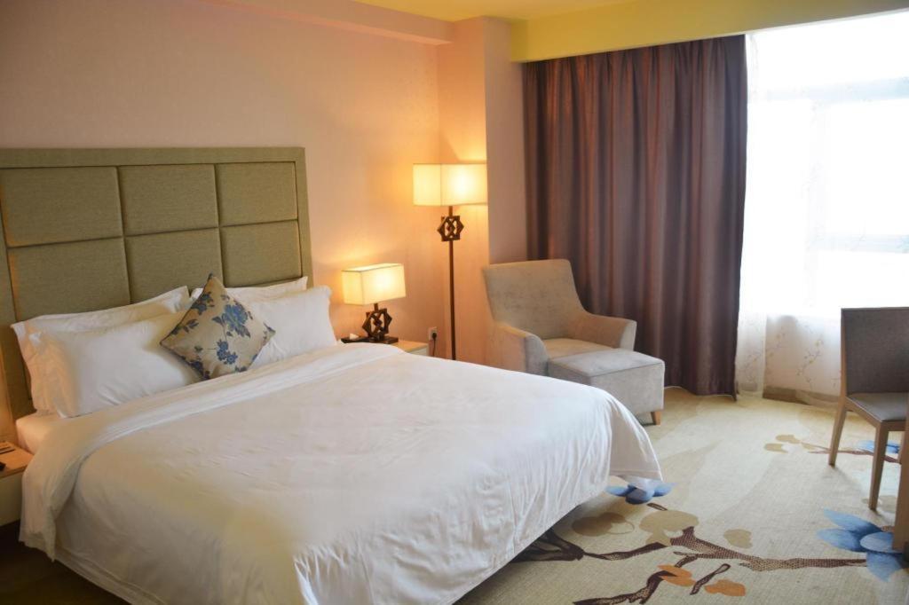 Boke Boutique Hotel Shenzhen Longgang Exterior photo