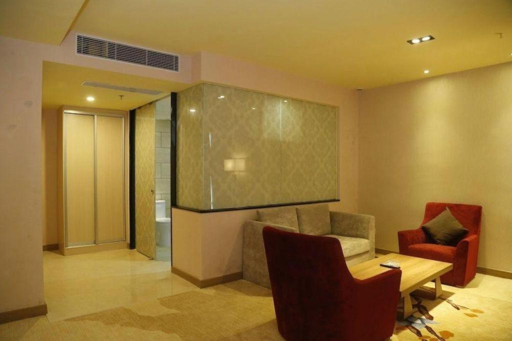 Boke Boutique Hotel Shenzhen Longgang Exterior photo